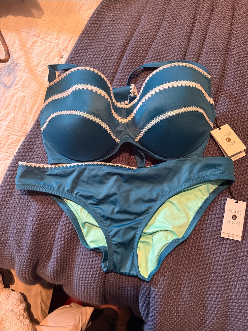Shade & Shore Teal Strapless Underwire Bikini Top with White Trim